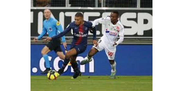 Wyzwanie Paris Saint-Germain Ligue 1 na wyjeździe Toulouse fc